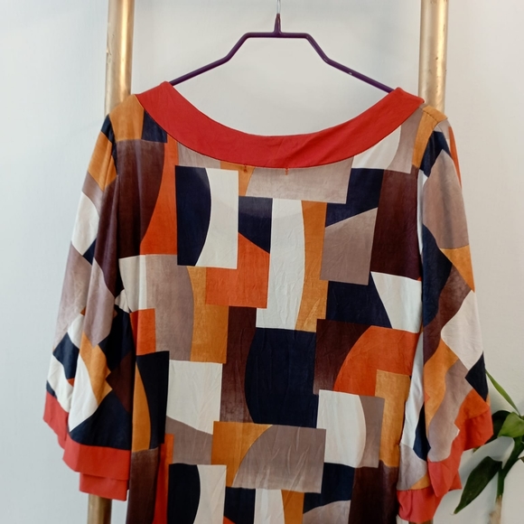 🍁🍁🍁 Geometric 70s Design Italian Top - Picture 11 of 17